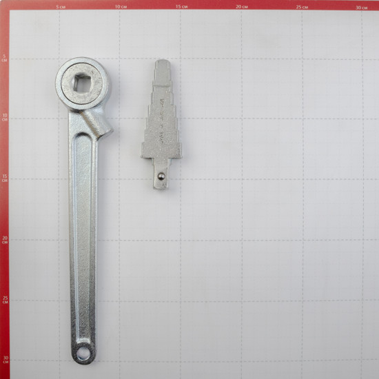 Ключ для американок 1/2"-1 1/4" с трещоткой