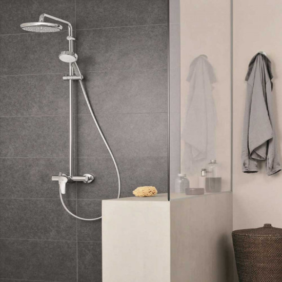 Душевая система GROHE Tempesta Cosmopolitan c верхним душем D210 мм F1 и ручной лейкой D100 мм F2 со смесителем