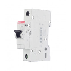 Автоматический выключатель ABB SH201L (2CDS241001R0324) 1P 32А тип C 4,5 кА 220 В на DIN-рейку
