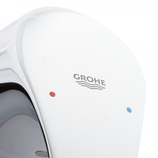 Смеситель для умывальника GROHE Eurosmart 23124002 S-Size с гигиеническим душем однорычажный